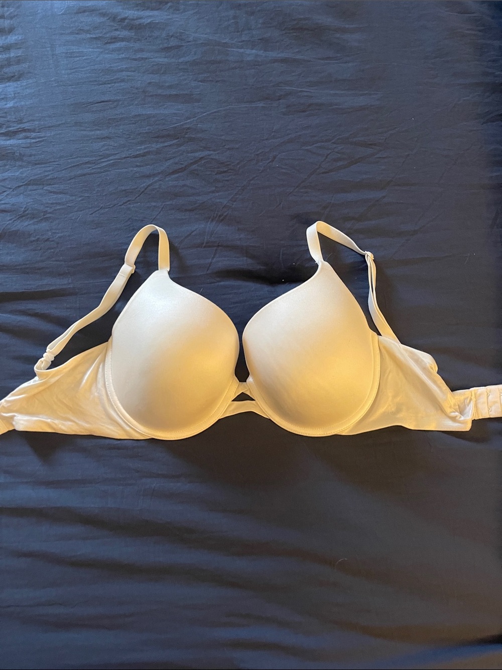 Victoria's Secret Cream T-Shirt Bra with Light Padding